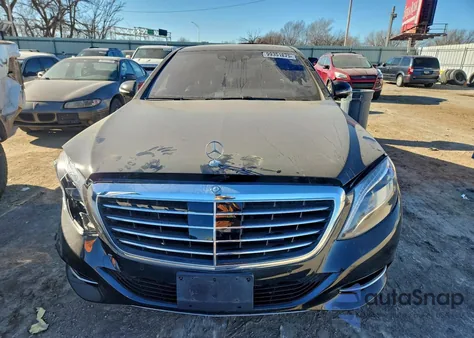 2015 Mercedes-Benz S 550 4Matic z USA, uszkodzony, nr VIN WDDUG8FB1FA117048